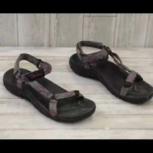 Skechers Reggae Sandals size 9